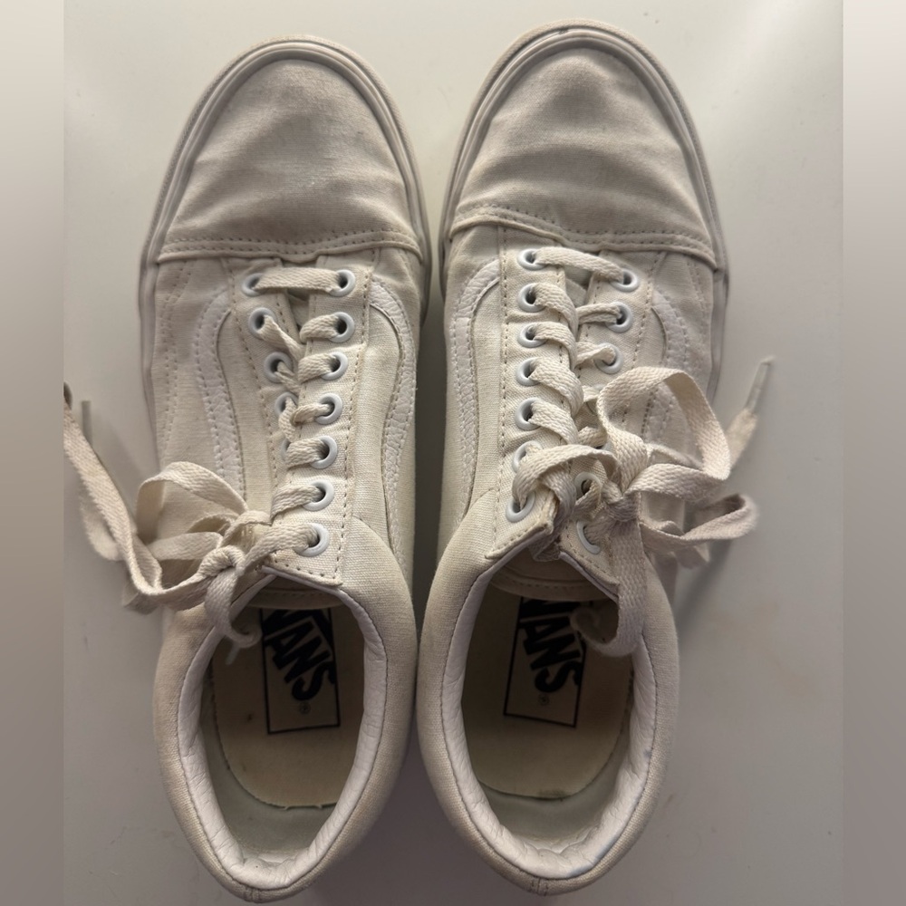 Vans Women’s Off-White Canvas Shoes